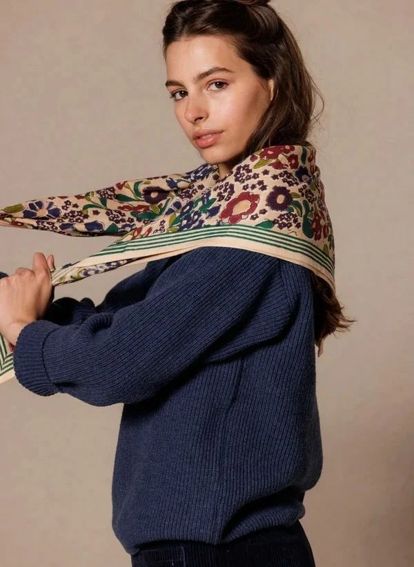 Apaches - Gran chal Latika con estampado floral | Verde