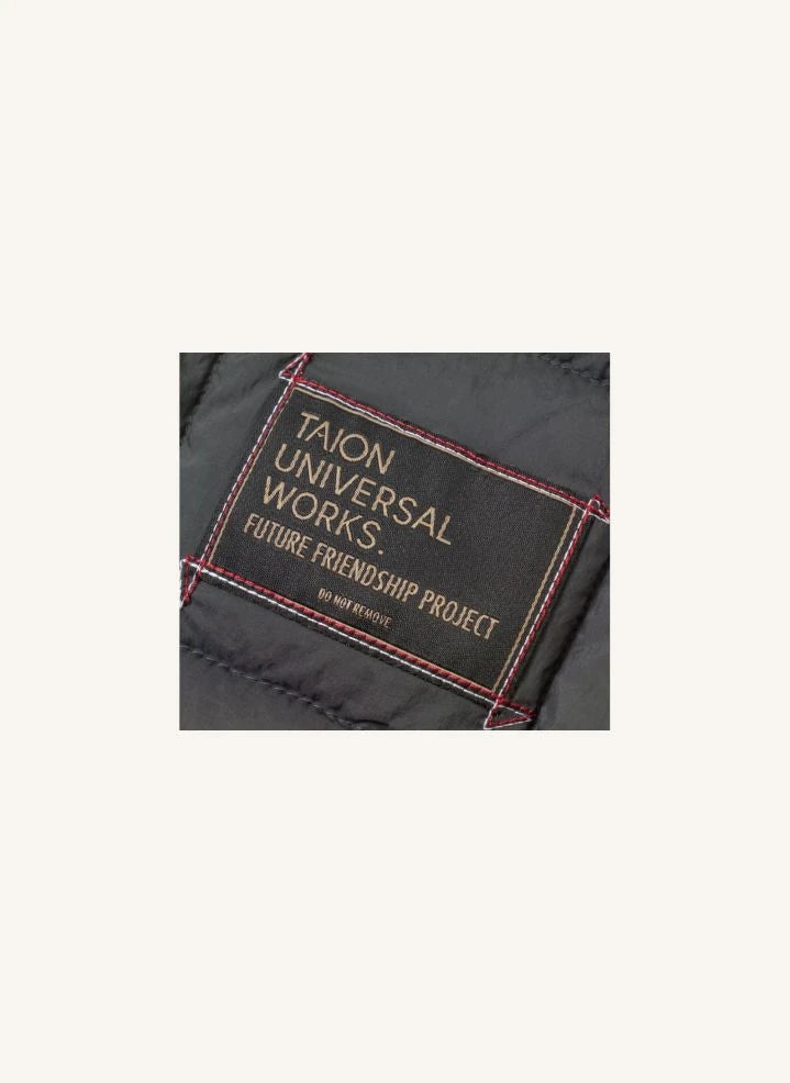 Universal Works - Universal Works x Taion Chaqueta de nylon | Gris carbón