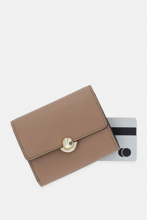 Billetera de cuero Furla para mujer