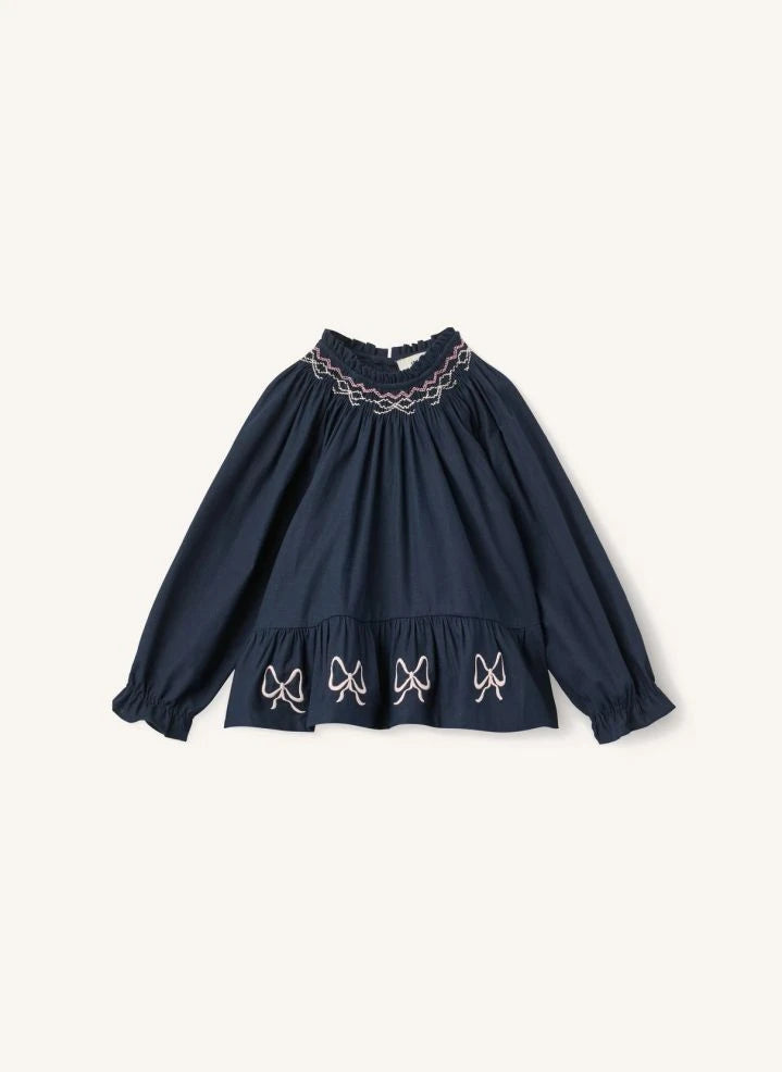 Copenhagen Colors - Blusa fruncida y bordada de algodón orgánico | Azul marino