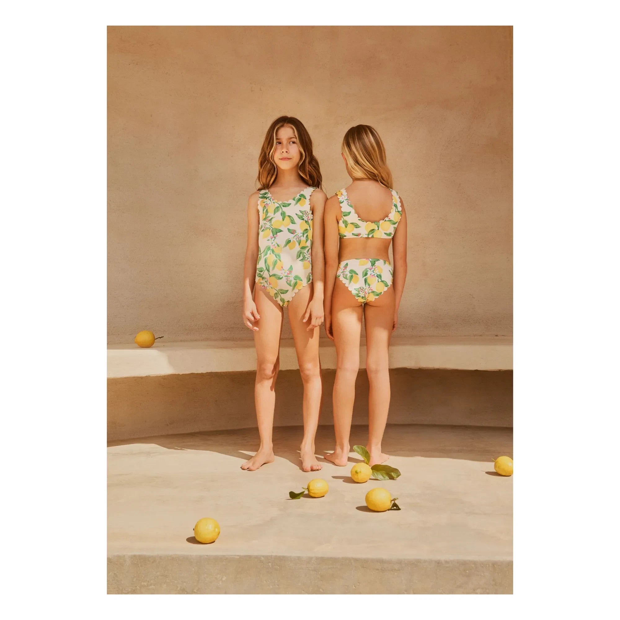 Molo - Nolina Citrons Bañador de Fibras Recicladas | Amarillo pálido