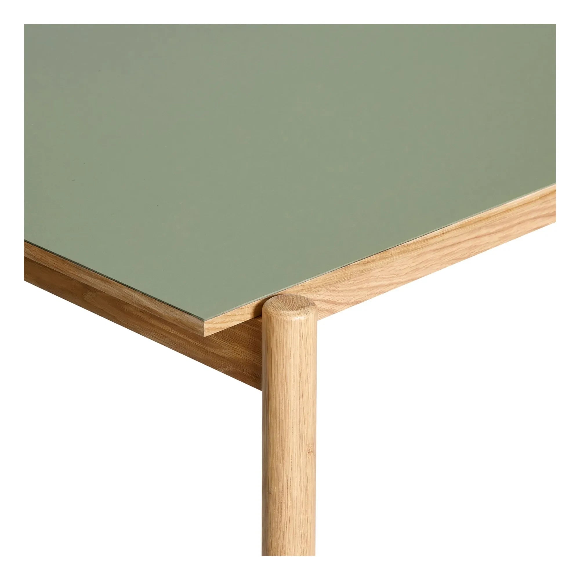 Hübsch - Mesa de roble angular | Olive