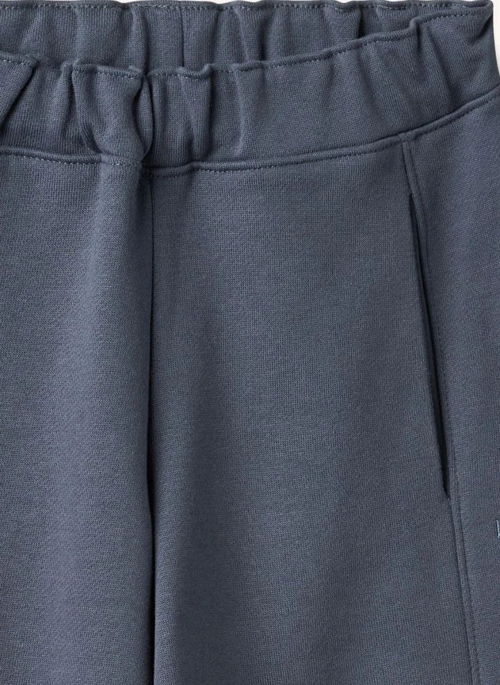 Wheat - Jogger Conrad de algodón orgánico | Gris azulado
