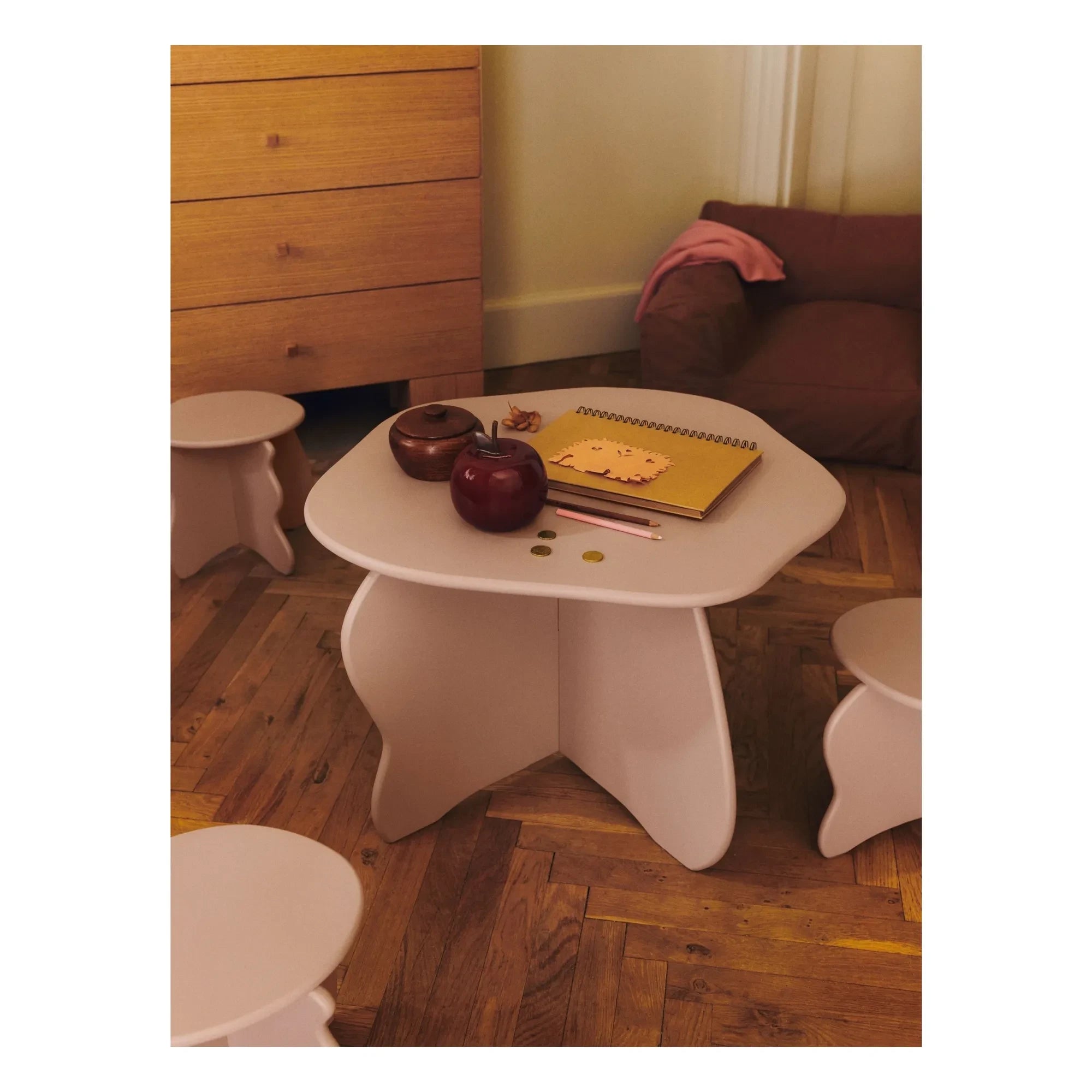 Ferm Living Niños - Escritorio Inclinado | Rosa