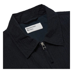 Universal Works - E130 Chaqueta de algodón reciclado Ospina | Azul marino