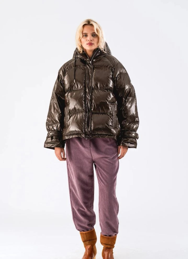 Lollys Laundry - Shelby Chaqueta acolchada con relleno de fibra reciclada | Marrón