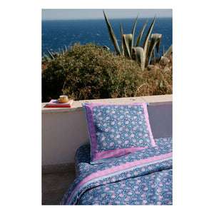 Louise Misha - Funda de almohada Valerie, algodón orgánico | Azul oscuro