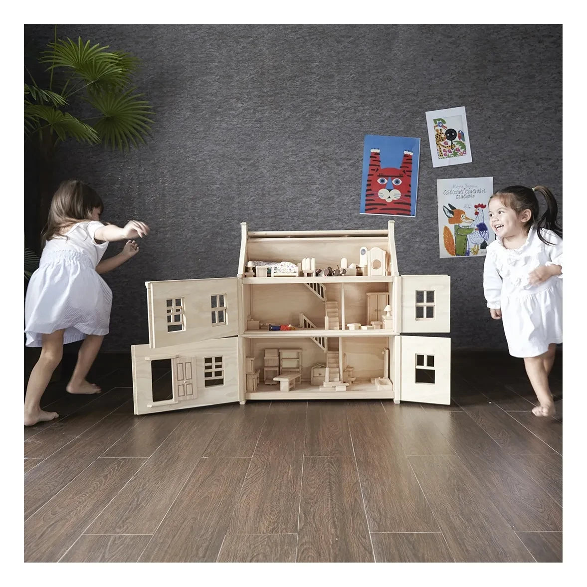 Plan Toys - Casa de Muñecas Victoriana de Madera