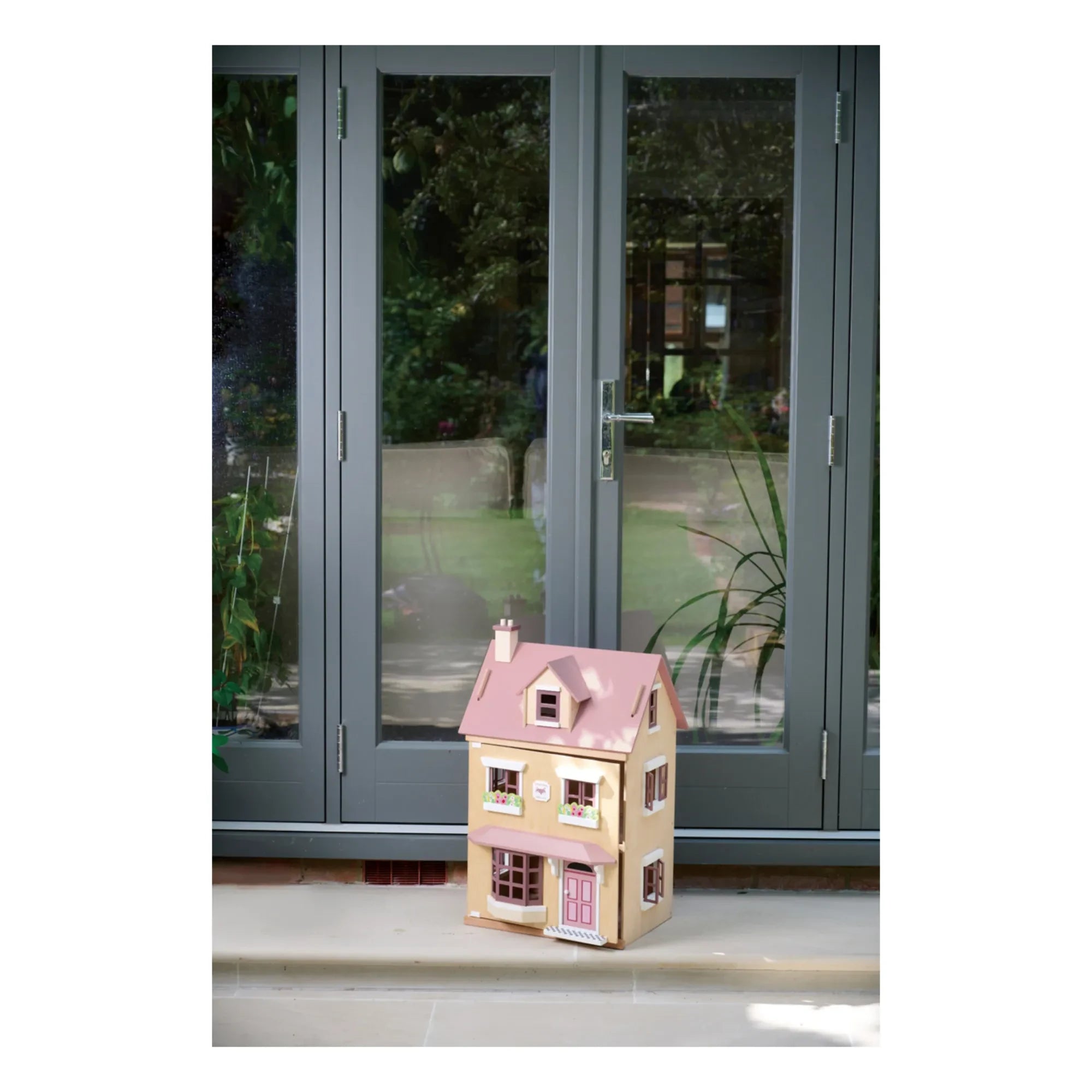 Tender Leaf Toys - Villa de madera