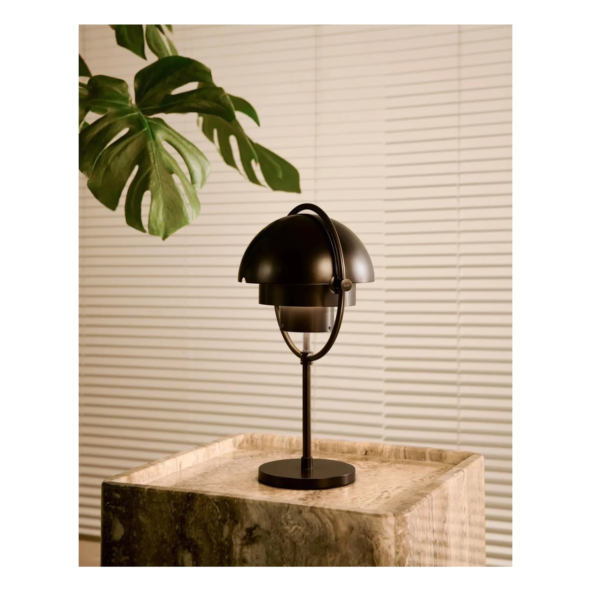Gubi - Lámpara portátil Multi-Lite, Louis Weisdorf | Negro