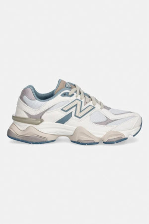 Zapatillas New Balance 9060 de Ante para Mujer