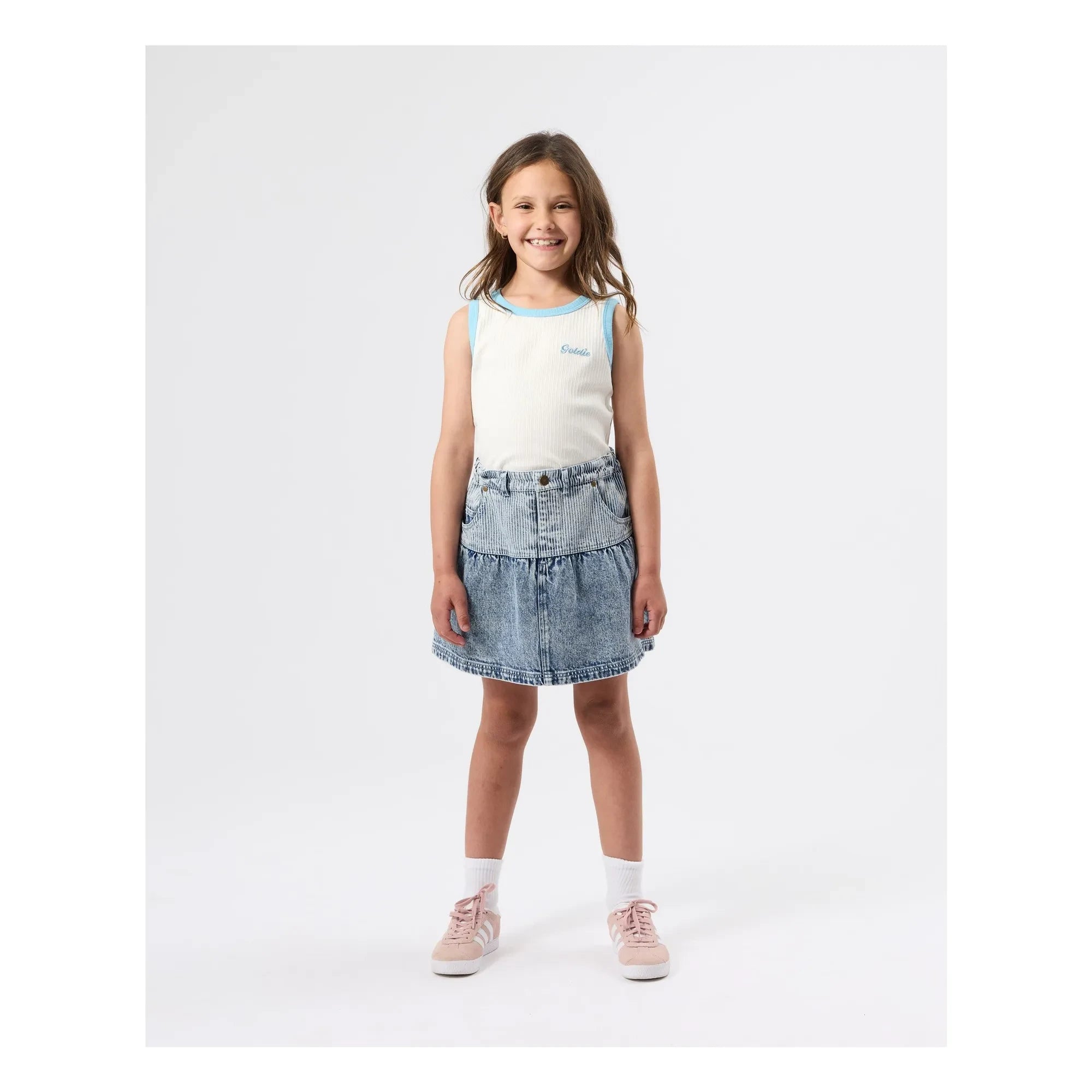 Goldie + Ace - Camiseta de tirantes acanalada en contraste | Blanco