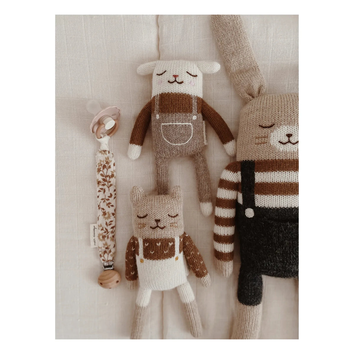 Main Sauvage - Doudou Kitten Tulum | Crudo