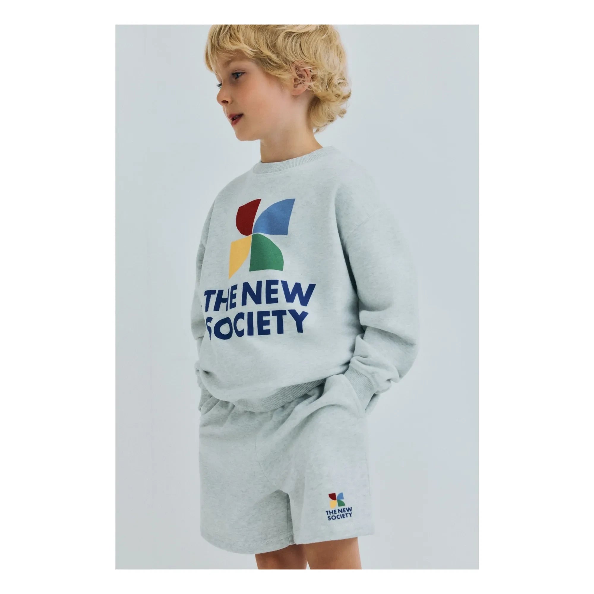 the new society - TNS Logo Jogger Shorts | Gris jaspeado