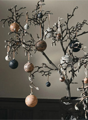 Ferm Living - Bola decorativa con efecto mármol - Set de 4