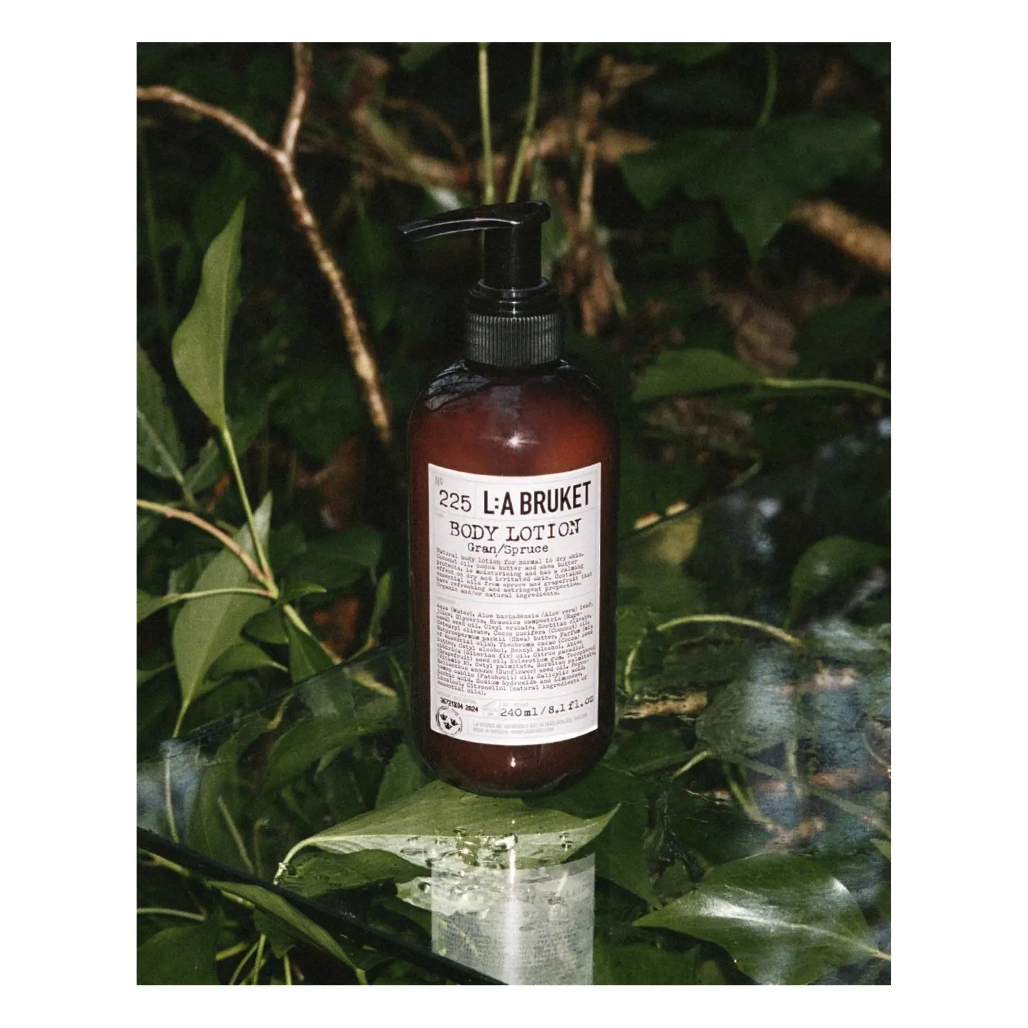 L:A BRUKET - 225 Loción corporal de abeto rojo - 240 ml