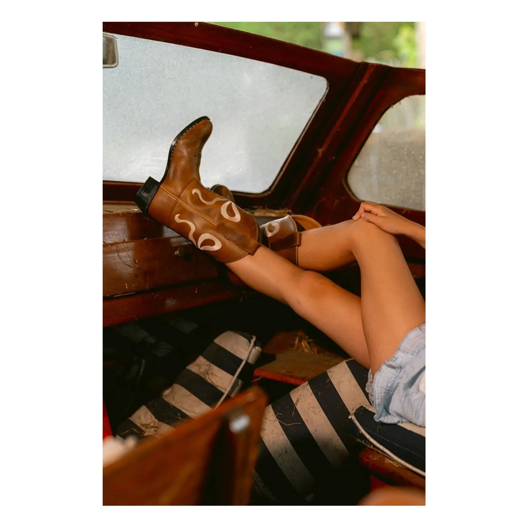 Bootstock - Botines de piel Bow | Marrón