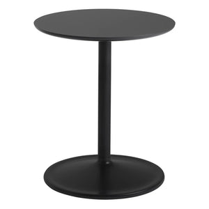 Muuto - Mesita auxiliar negra