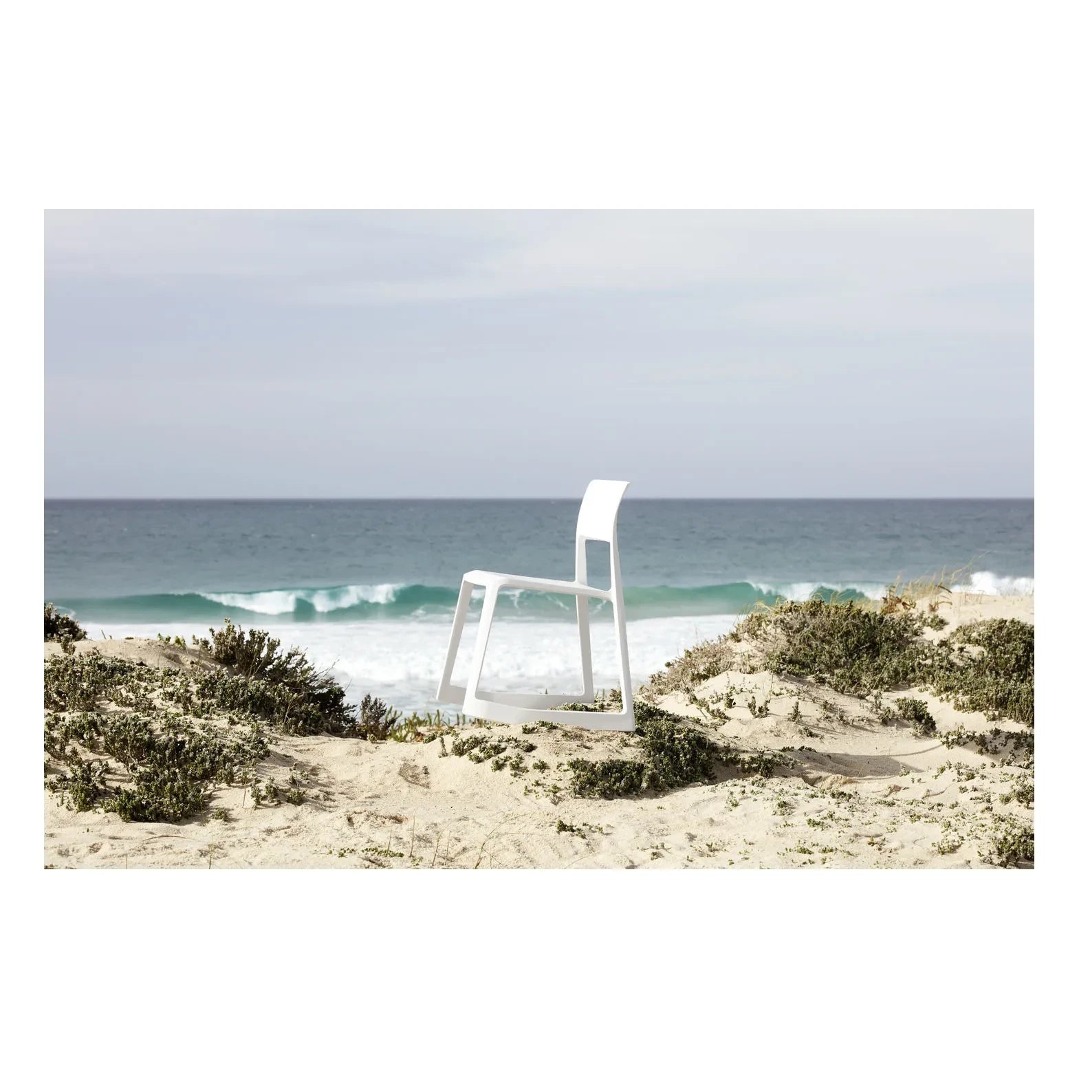 Vitra - Silla Tip Ton de Edward Barber & Jay Osgerby | Blanco