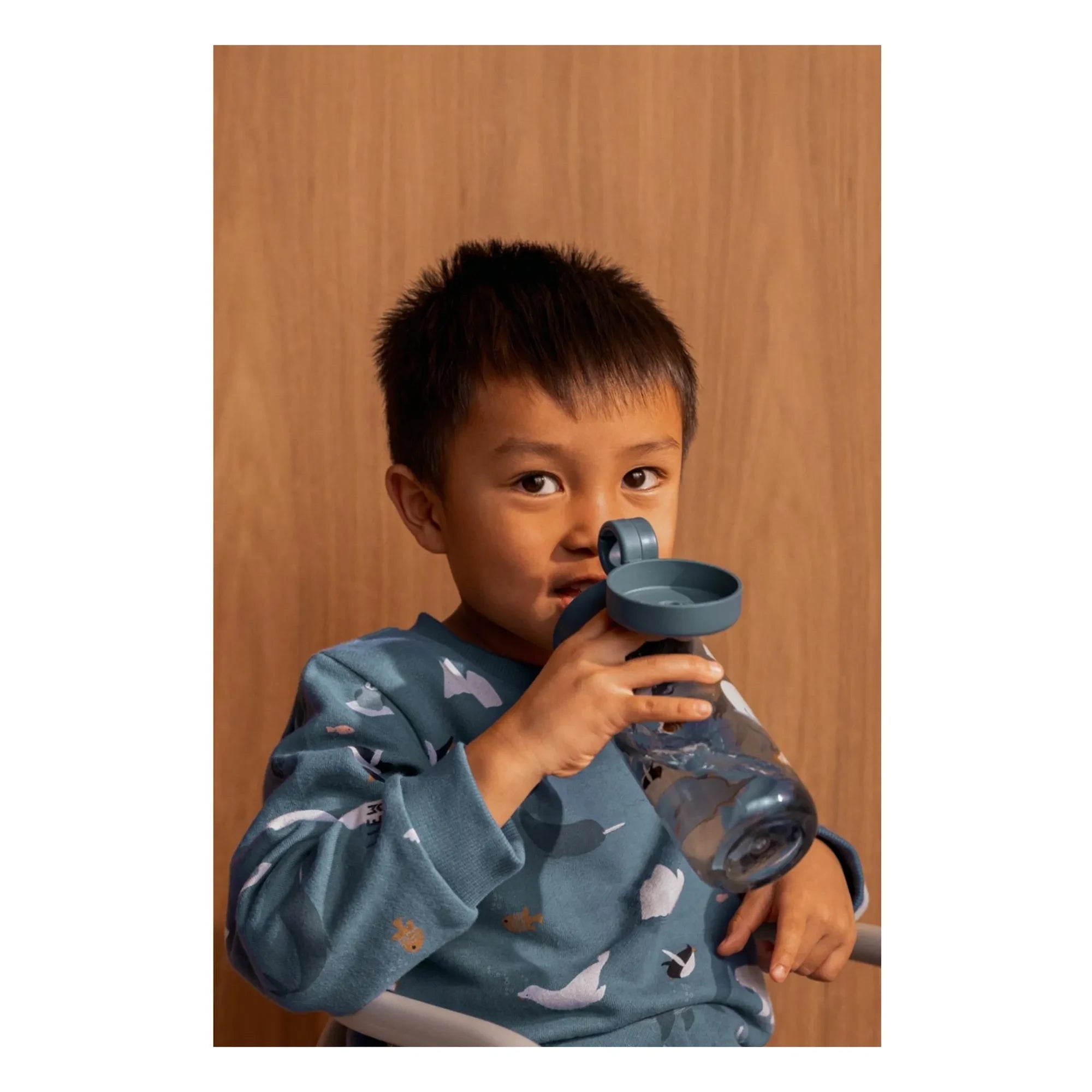 Liewood - Botella Tritan Clemence - 350 ml | Arctic Sea/Ocean view