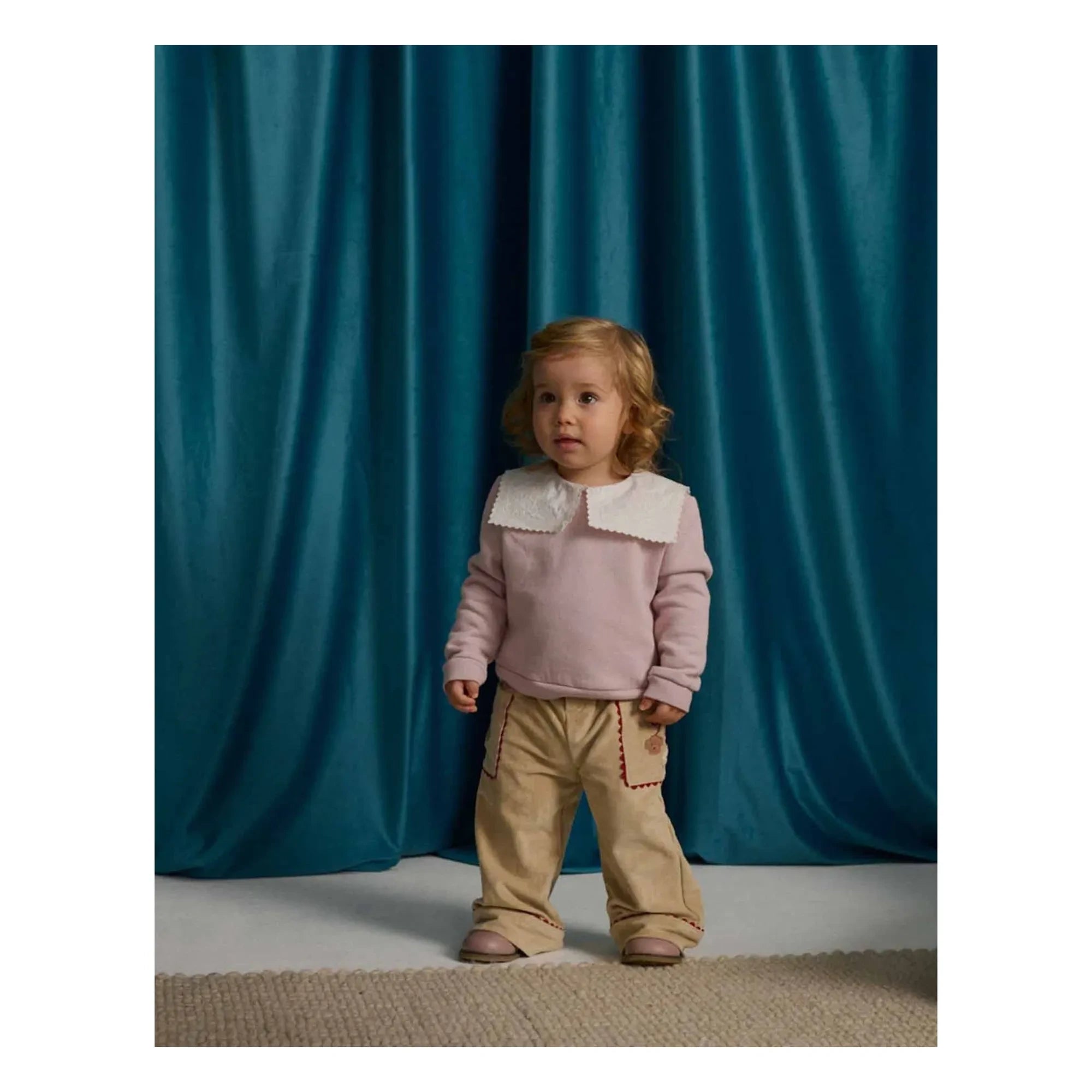 Gingersnaps - Sudadera rosa con cuello bordado Clarita