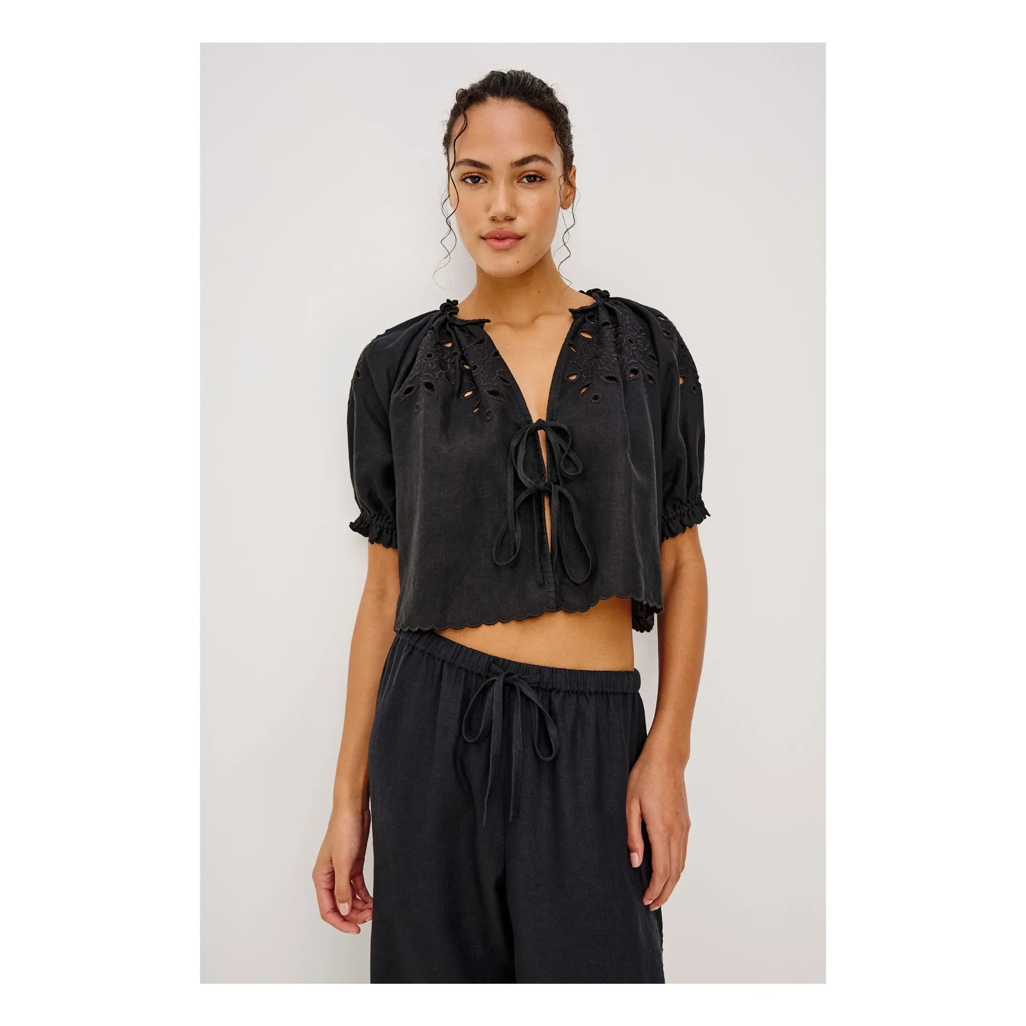 Rails - Blusa bordada Lizbeth | Negro