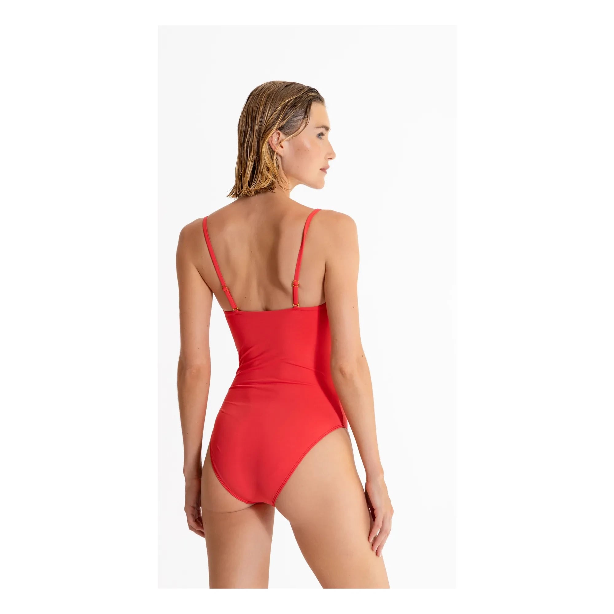 Mujer menuda - Annabelle Mayo | Rojo