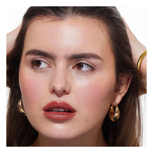 YOLAINE - Bálsamo labial con color | Brioche