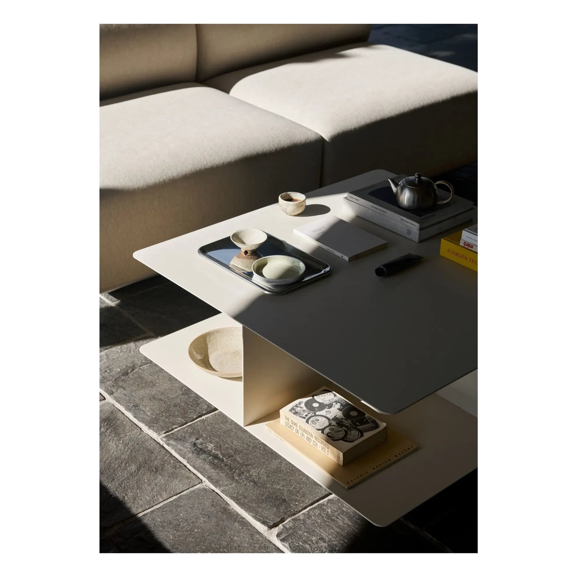 & Tradition - Develius EV3 mesa de centro, Edward van Vliet | Marfil