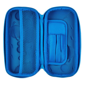 Estuche de lápices 3D Wondrous Wanderers de tapa dura en relieve Smiggle