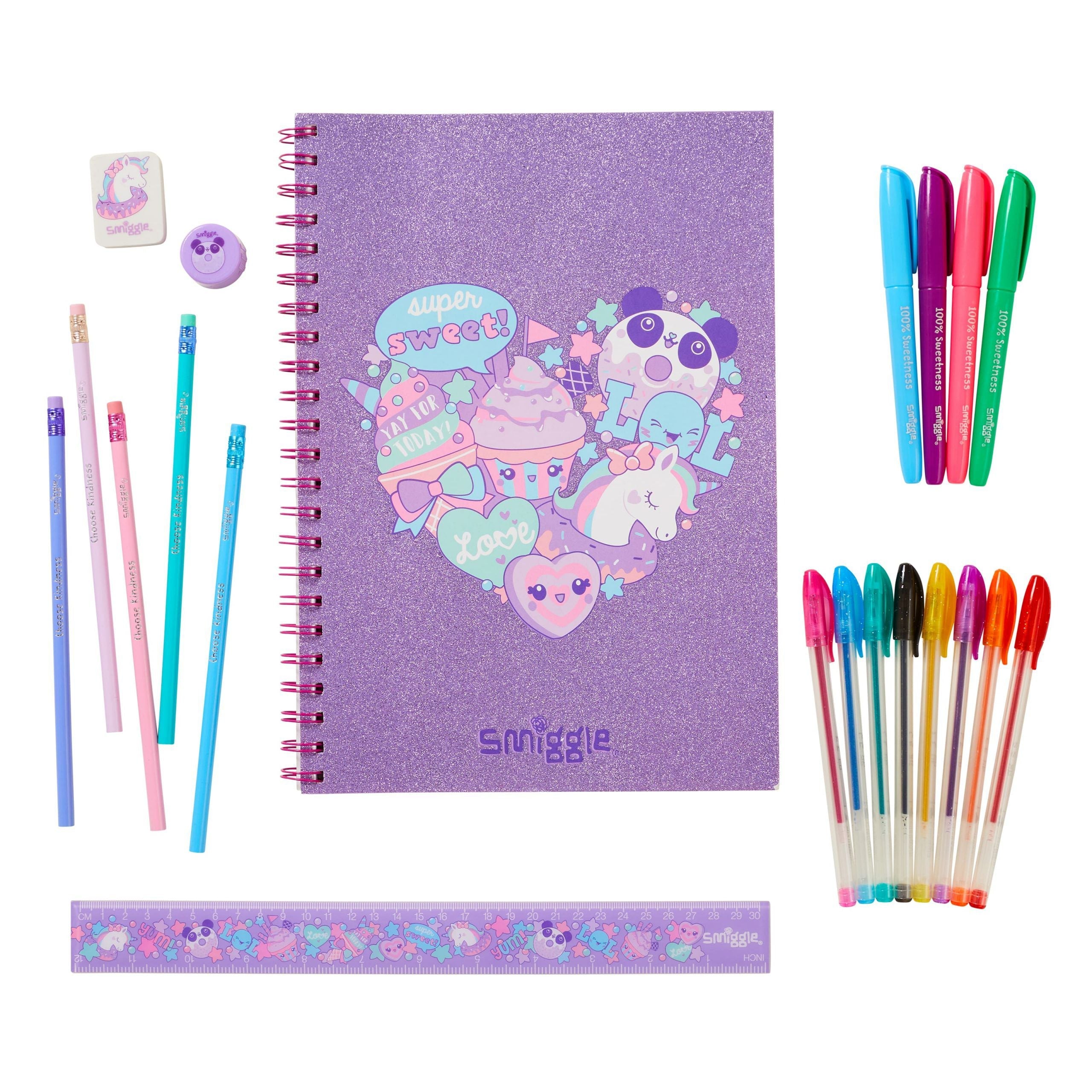 Smiggle - Set de papelería A4 básico
