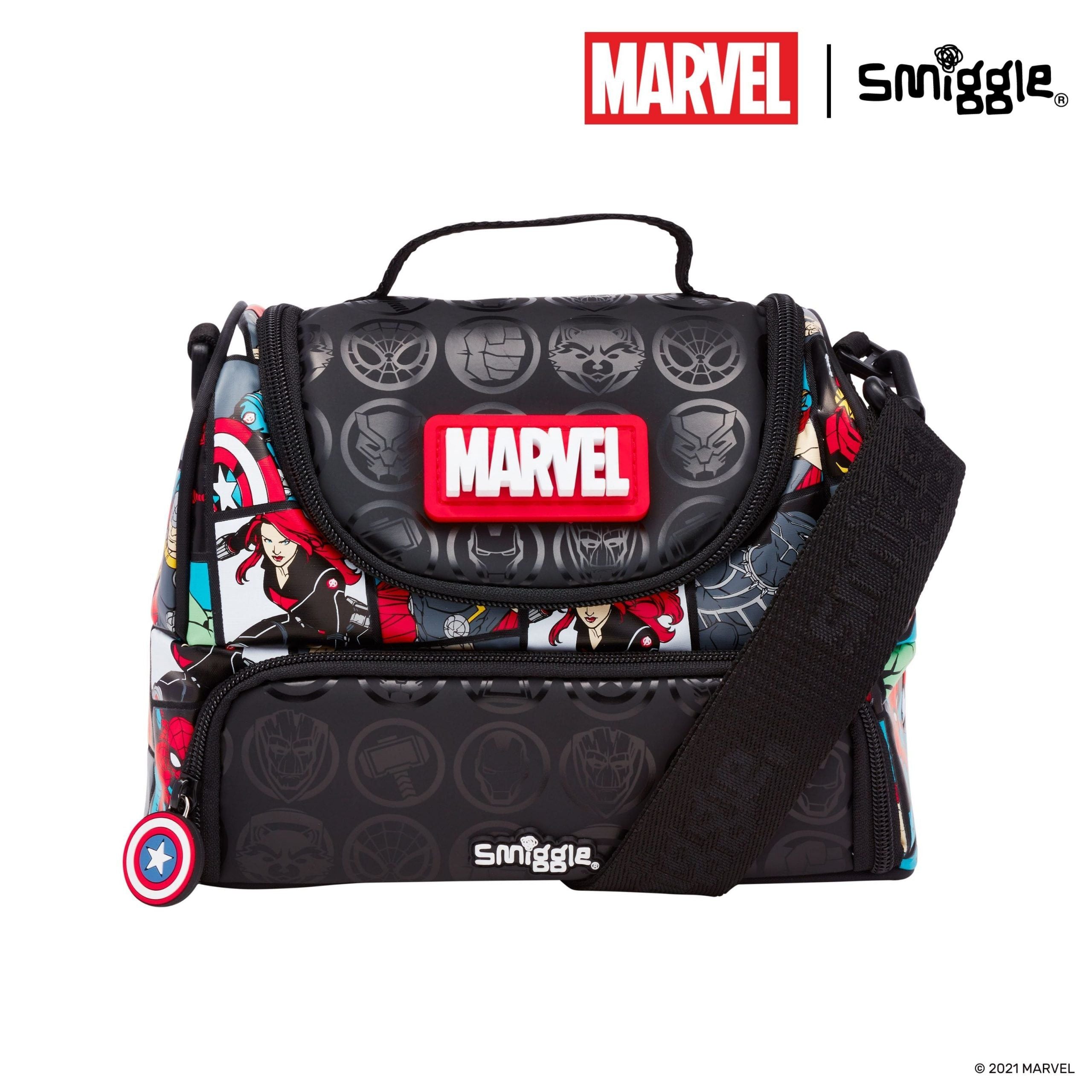 Smiggle - Fiambrera de dos pisos Marvel