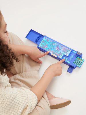 Smiggle - Estuche Automático con Calculadora Rush