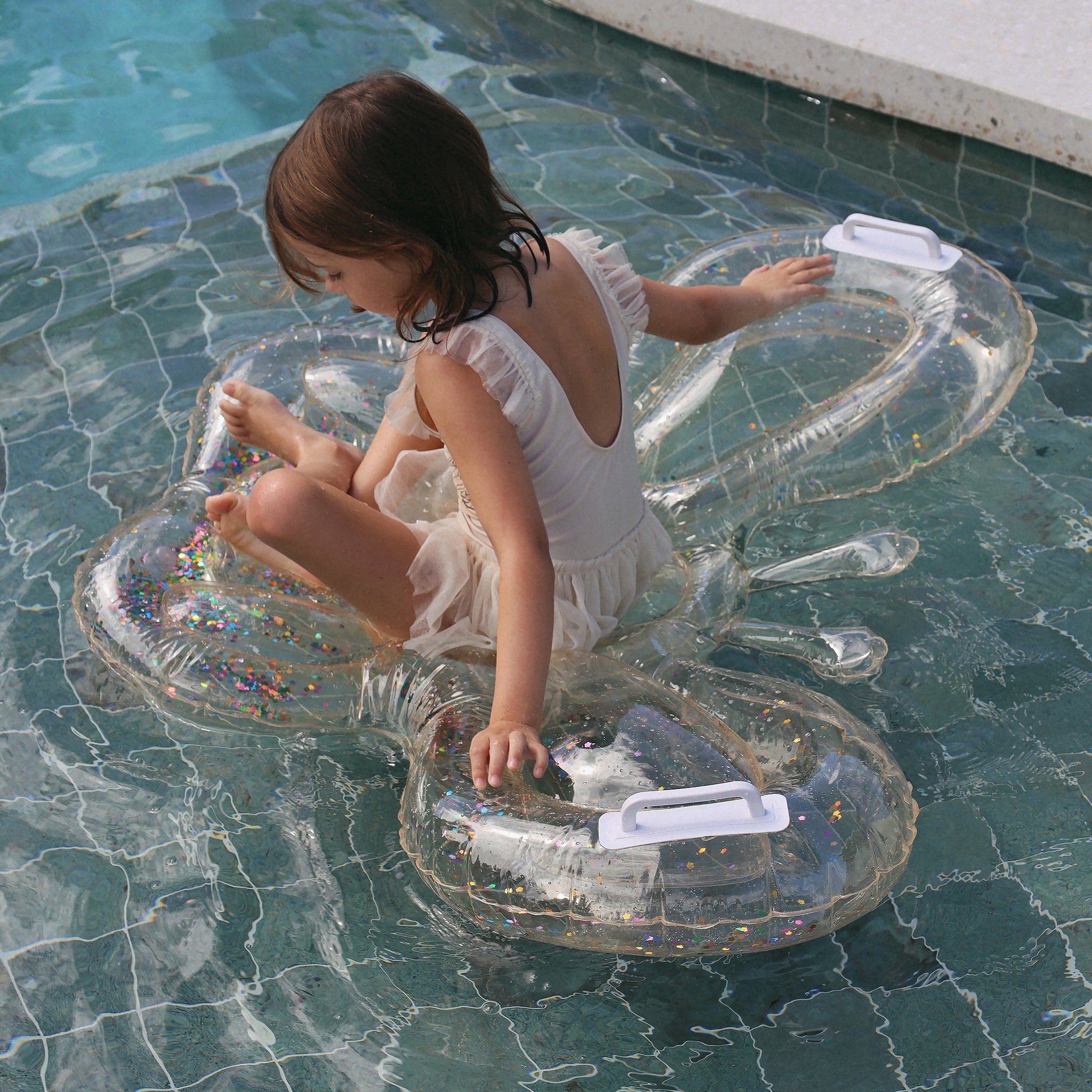 Sunnylife - Colchoneta Hinchable Infantil de Mar y Piscina Mariposa Algodón de Azúcar