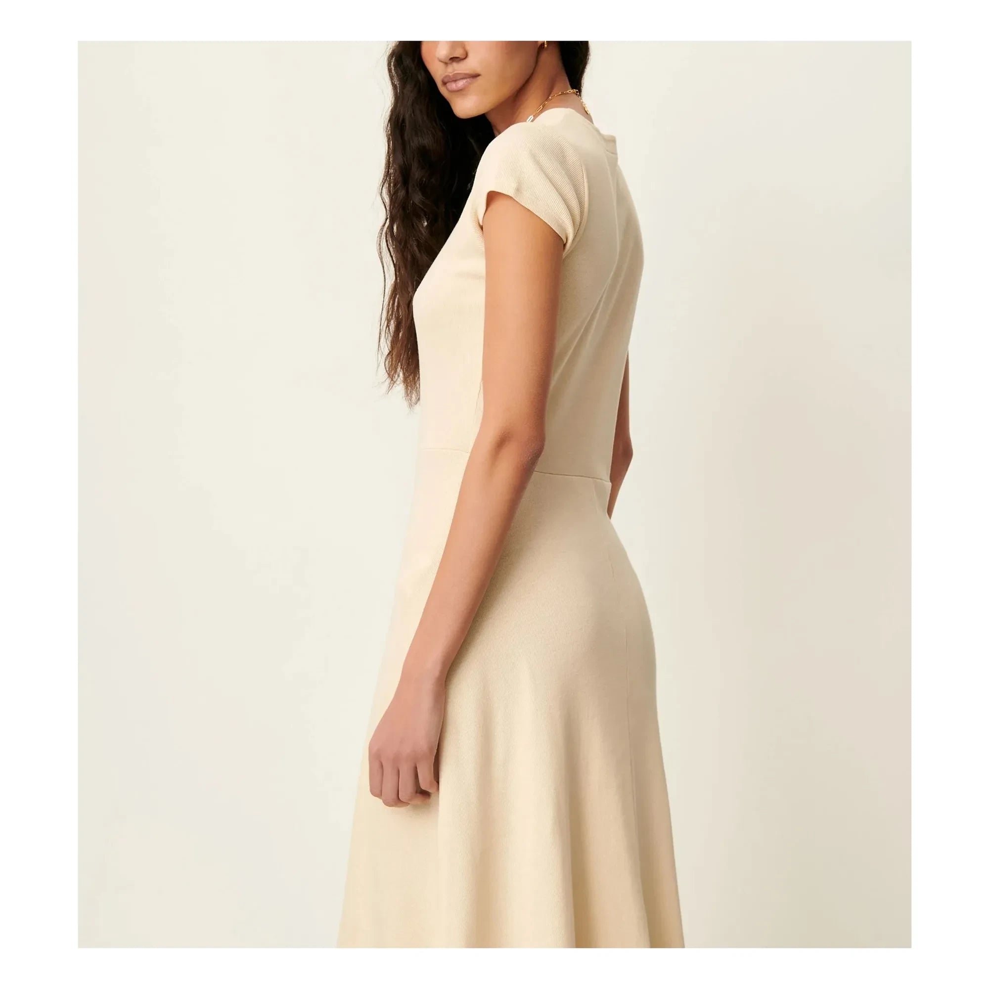 Sessùn - Vestido Nea | Crema