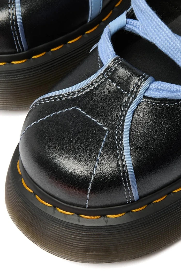 Zapatos de piel Dr. Martens Buzz Ballerina con cordones