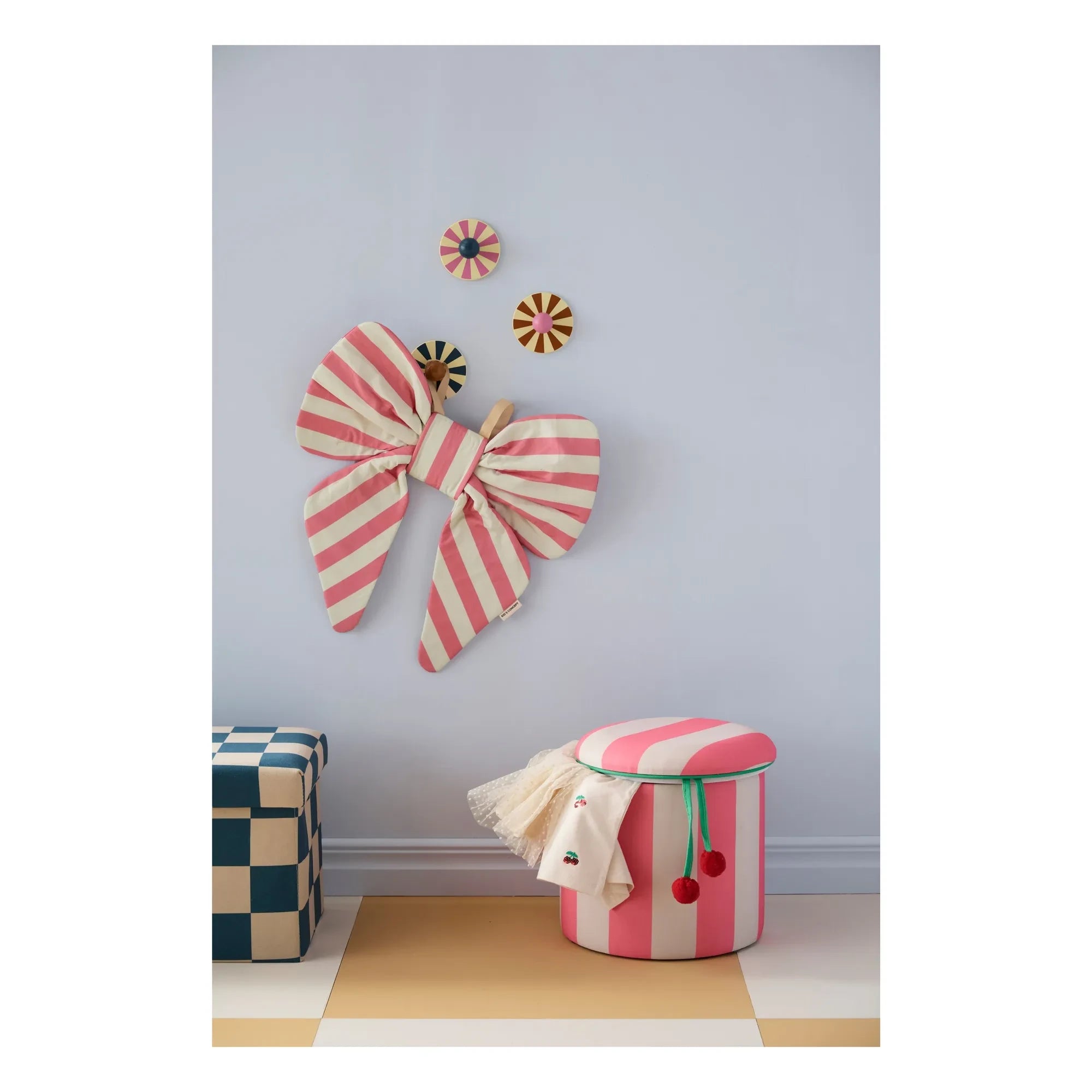 Kid's Concept - Perchas de circo