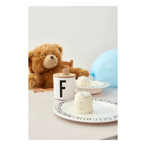 Design Letters - Taza Ecozen - U