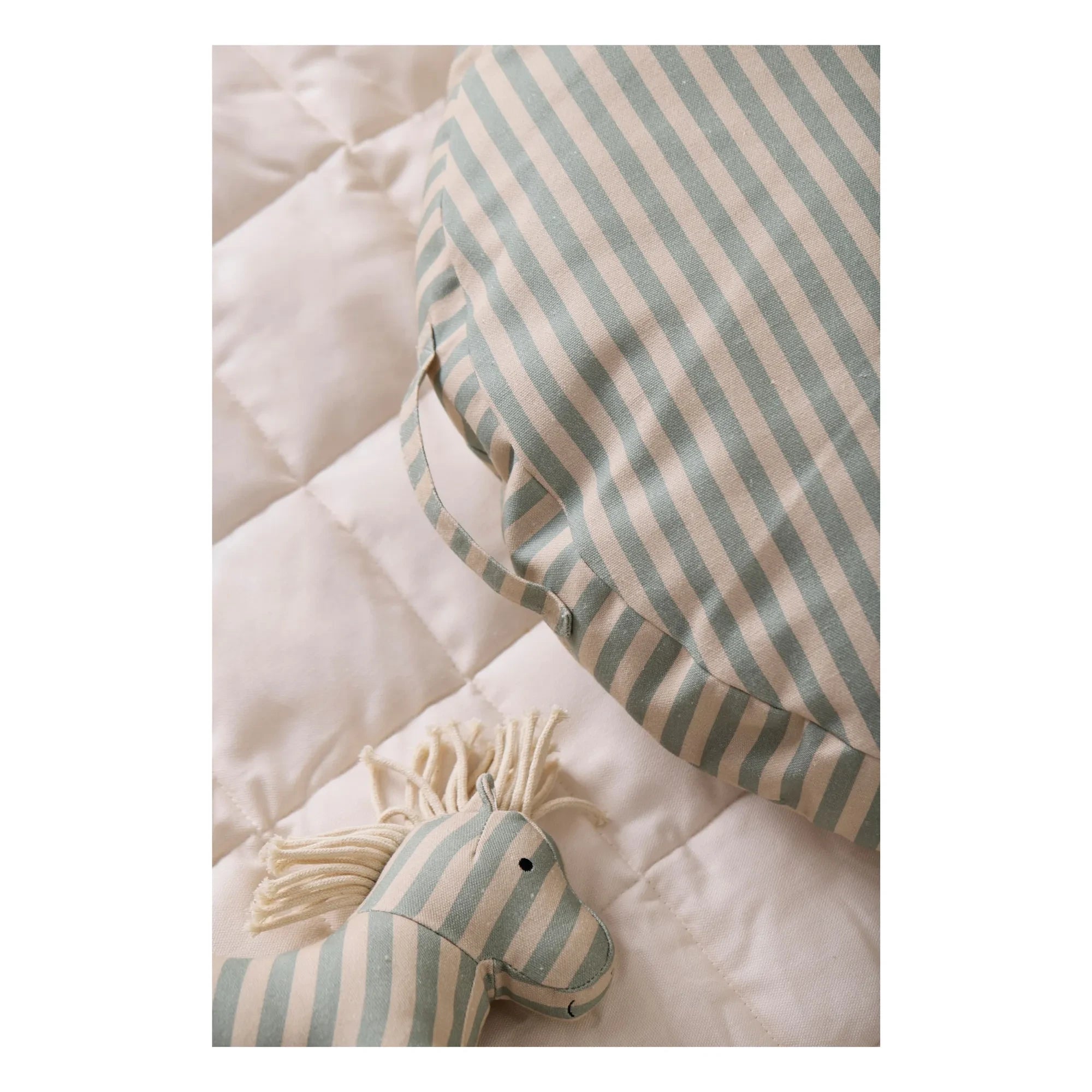 Kid's Concept - Caballo de peluche Samm