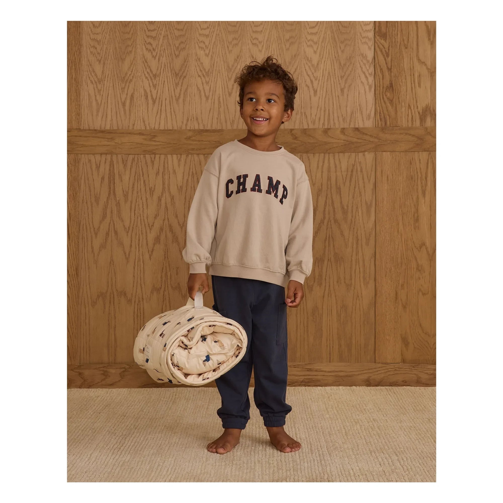 Rylee + Cru - Sudadera Champ Mini | Piedra