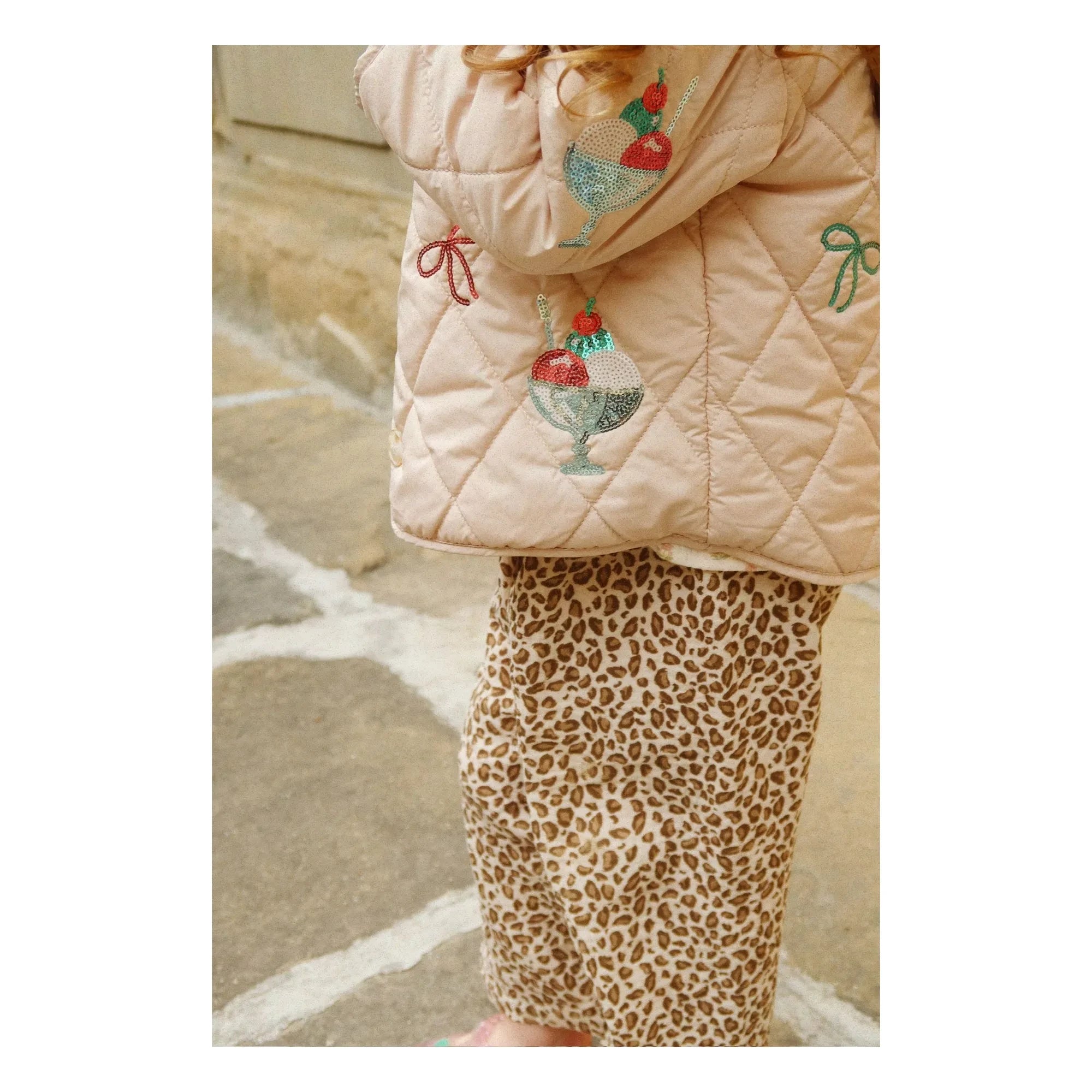 Konges Sløjd - Chaqueta acolchada con lentejuelas Flora Glaces | Rosa claro