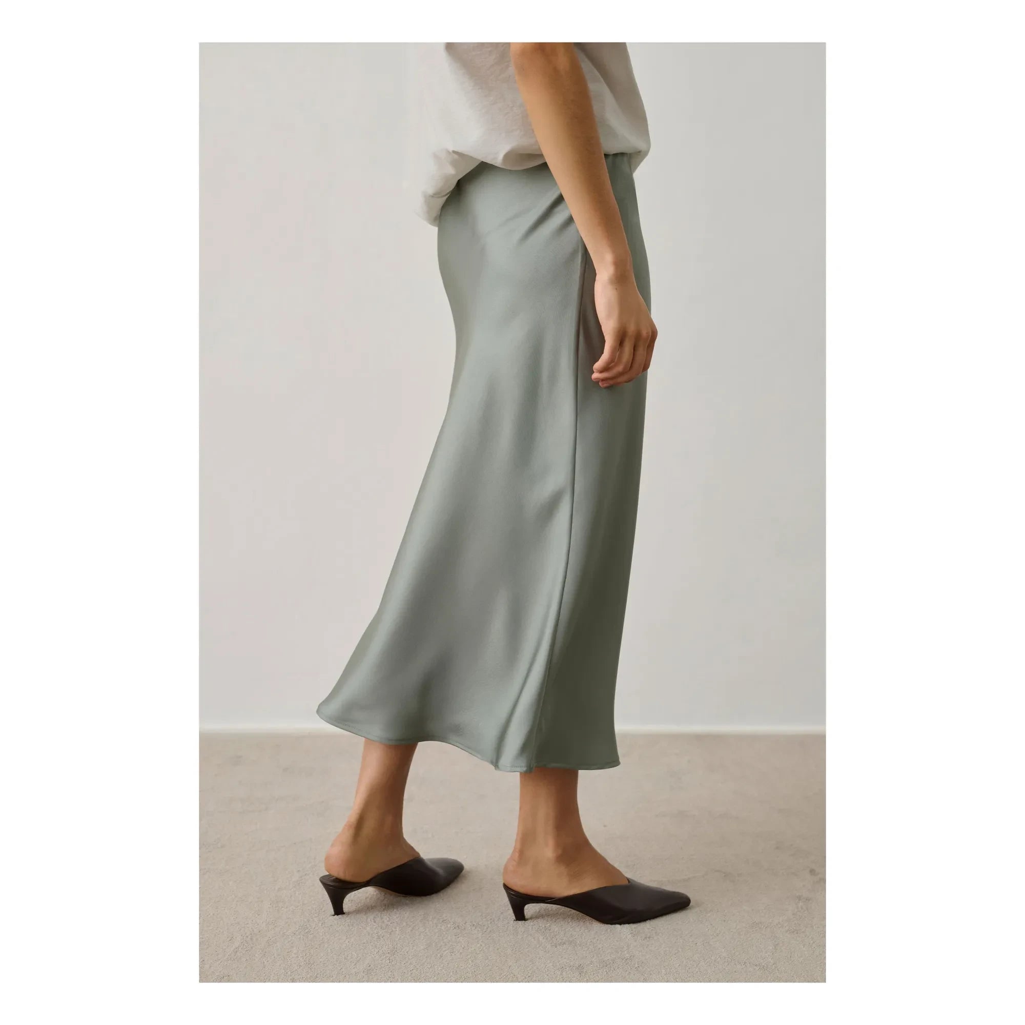 Soeur - Falda verde de lino con abertura delantera