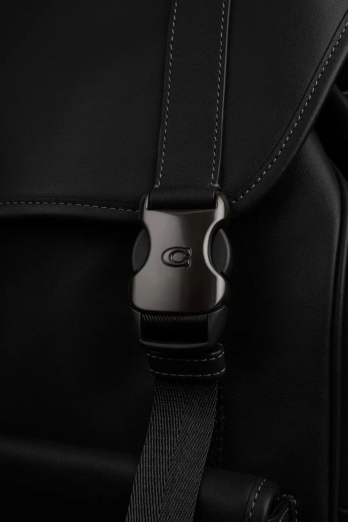Mochila Coach League Flap de piel