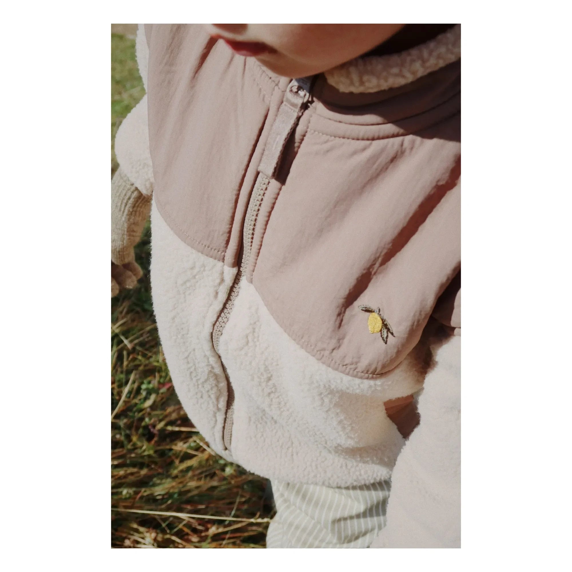 Konges Sløjd - Chaqueta Sherpa de Fibra Reciclada Flynn | Beige