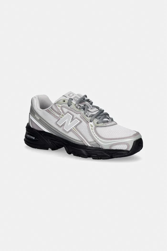 New Balance 740 para niños