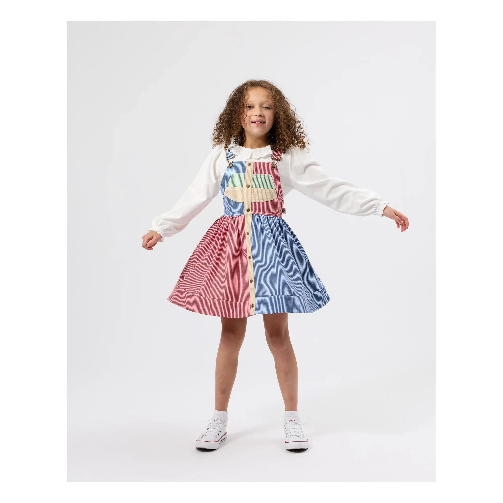 Goldie + Ace - Vestido peto a rayas con paneles | Rojo