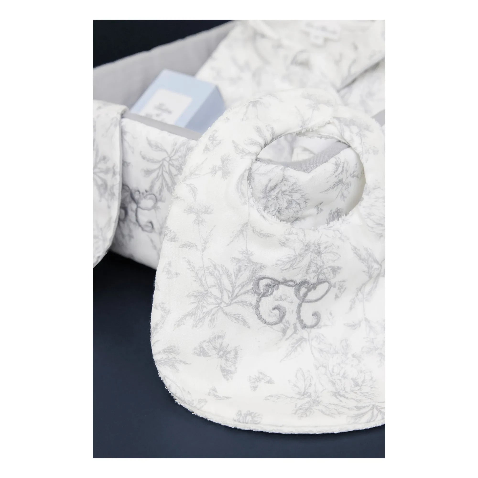 Tartine et Chocolat - Delantal Toile de Jouy | Gris