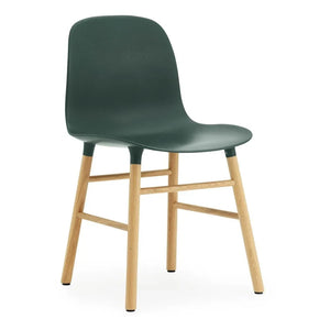 Normann Copenhagen - Silla Form en Roble | Verde
