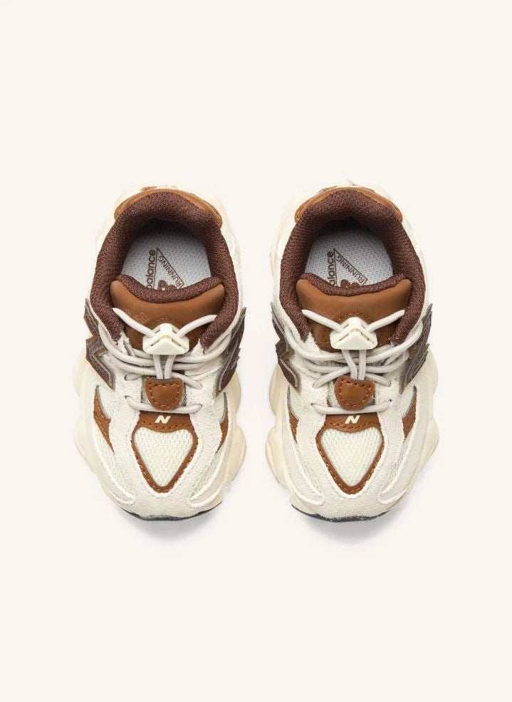 New Balance - Zapatillas Deportivas con Cordones Elásticos 9060 | Marrón