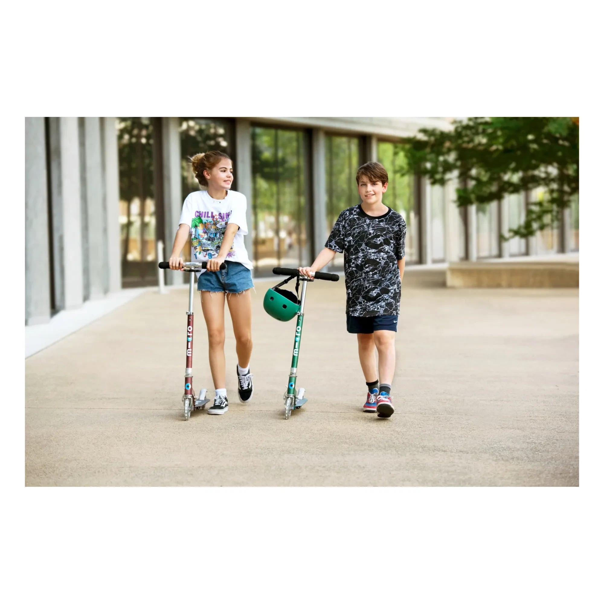 Micro - Patinete Sprite LED | Verde cromo